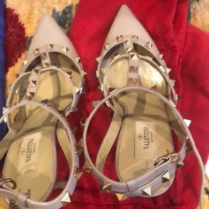 Valentino nude sandals